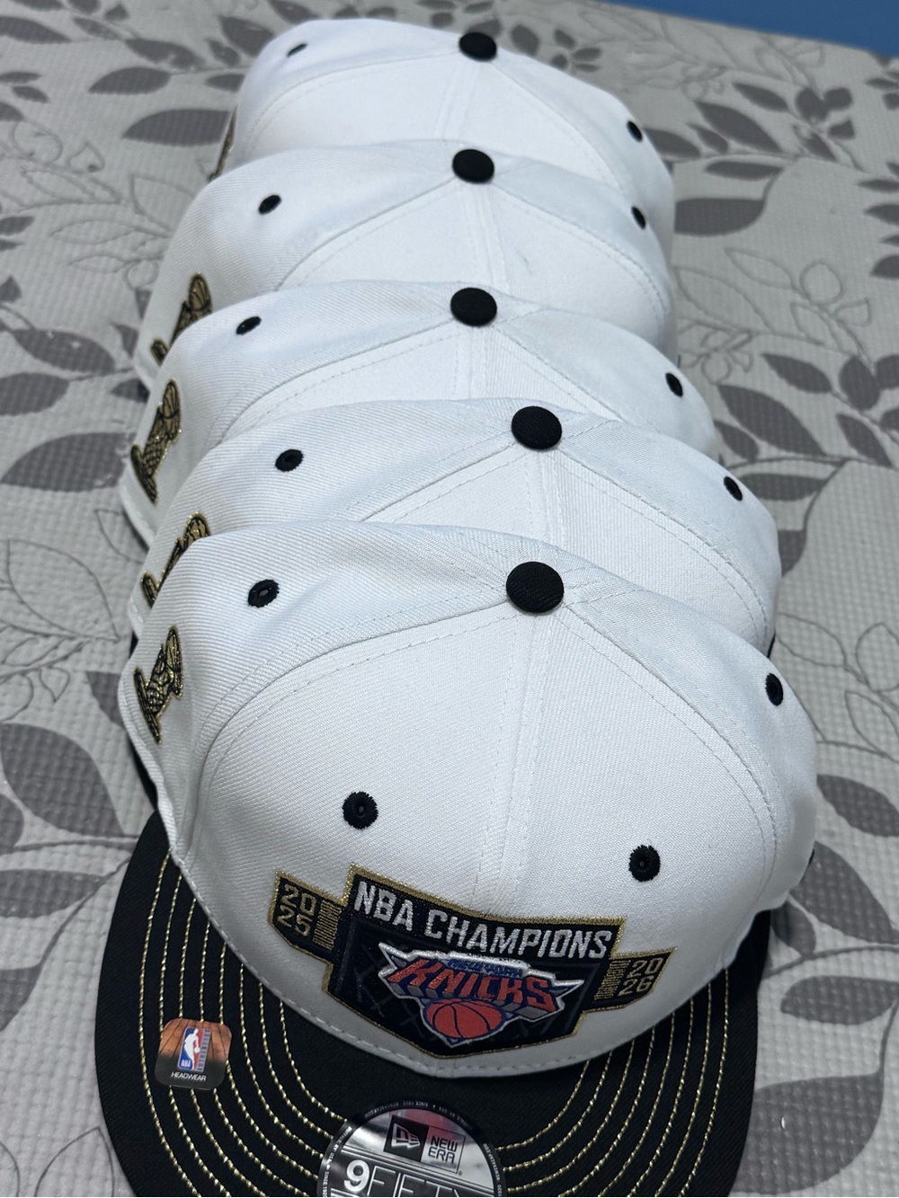 New Era White and Black Knicks NBA Champions Snapback